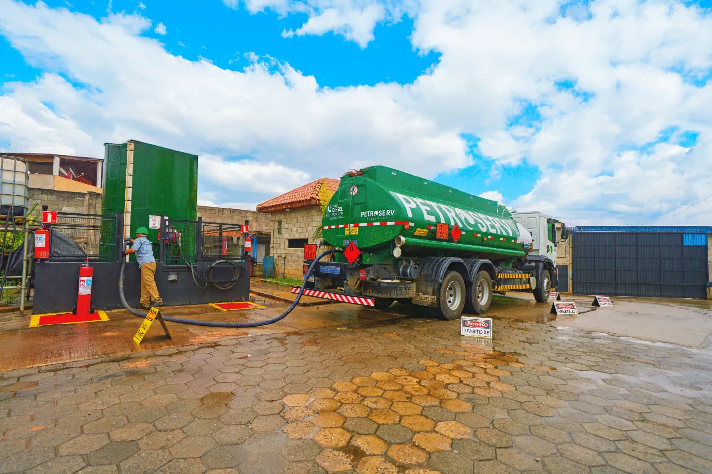 Operação Petroserv
